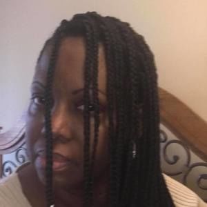 Meet your Posher, Yvette